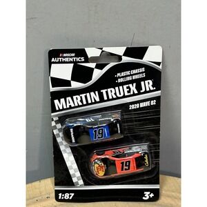 NASCAR Authentics Martin Truex Jr 1:87 Car 2-Pack 2020 Wave 02 No.19 Toyota